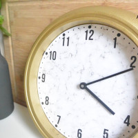 IKEA-clock-makeover.-DIY-clock-tutorial.-The-tiny-honeycomb-blog