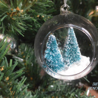 Miniature winter wonderland in a globe. DIY christmas ornament
