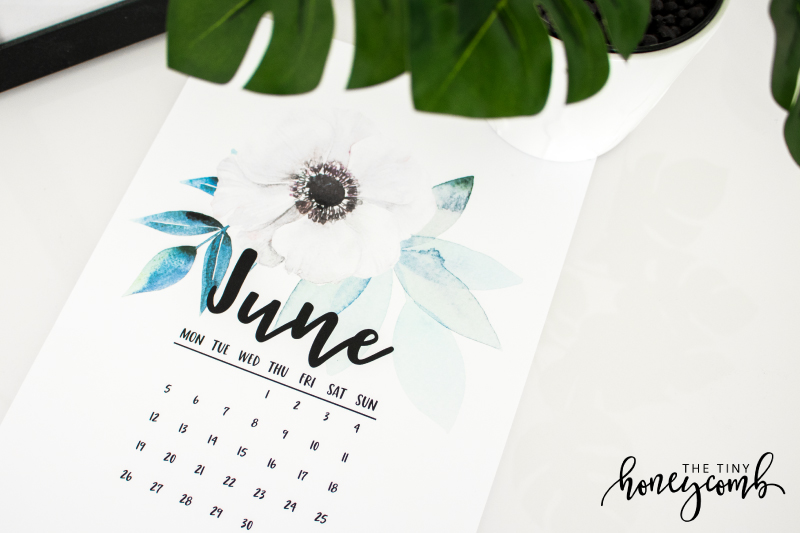 How to make a printable calendar. Diy printable calendar in Illustrator